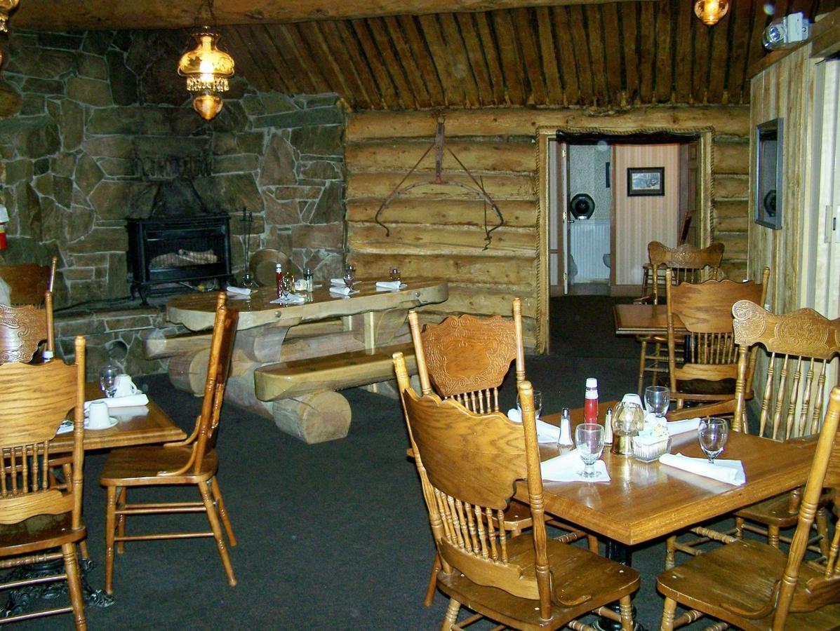 Chena Hot Springs Resort Экстерьер фото